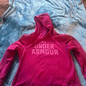 Girls Under Armour size Med hoodie